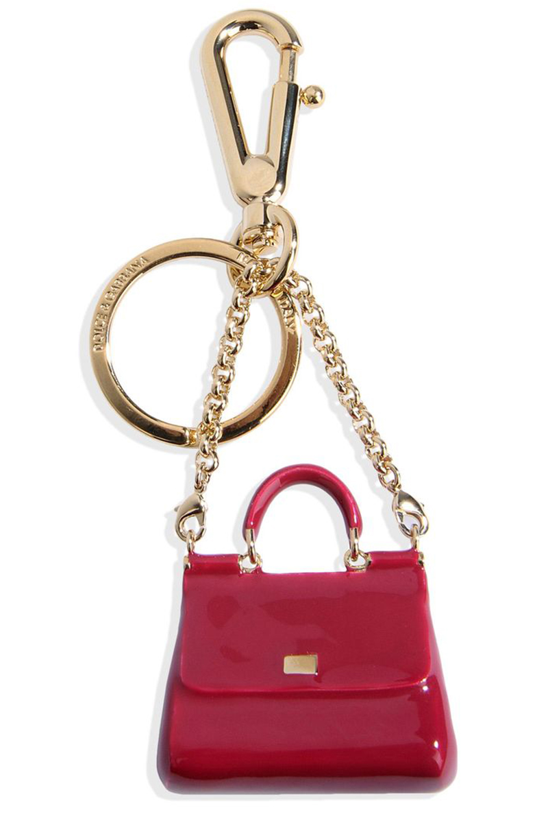 Update Your Old Bag With Haute Handbag Decorations