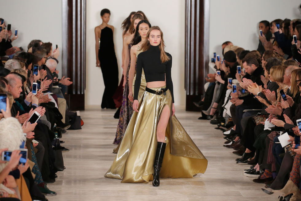 New York Fashion Week - Wikipedia 21 New York Fashion Week - Wikipedia 28