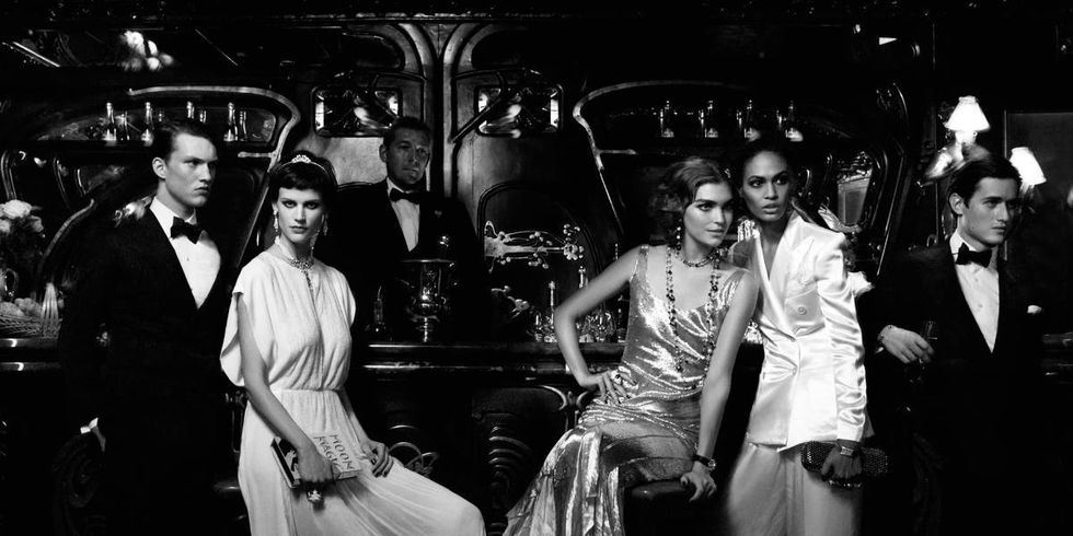 10 No-Fail Party Conversation Starters