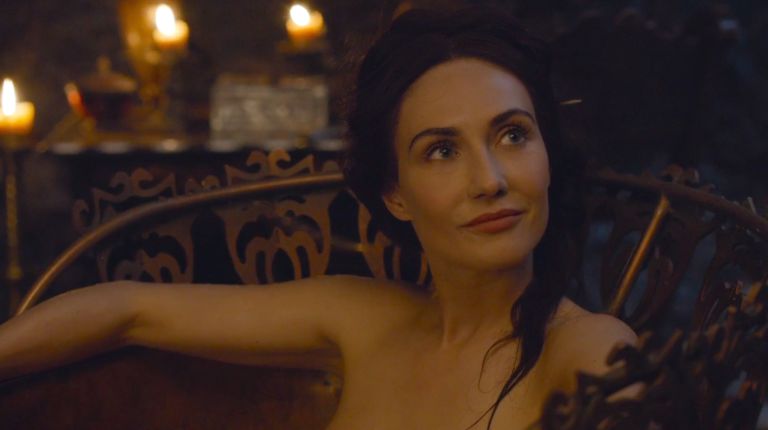 gallery-1461624169-melisandre-bath-game-of-thrones.jpg